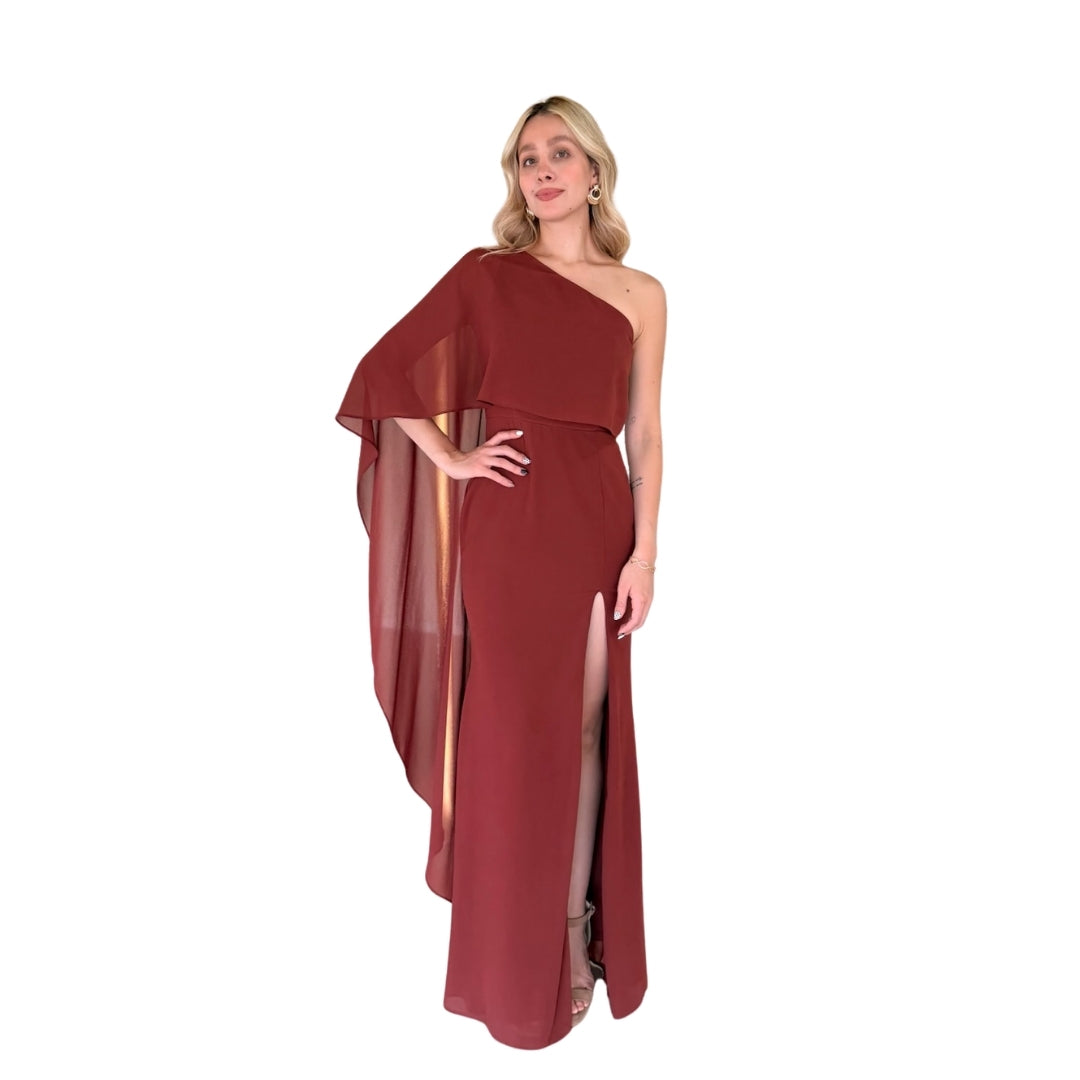 Pamela | Vestido largo cauda en hombro terracota