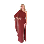 Pamela | Vestido largo cauda en hombro terracota
