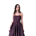 Marlon | Vestido midi strapless flores 3D uva