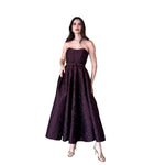Marlon | Vestido midi strapless flores 3D uva