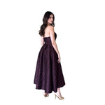 Marlon | Vestido midi strapless flores 3D uva
