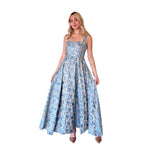 Nubia | Vestido largo con estampado metálico y textura azul cielo