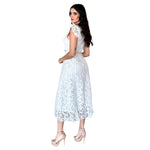 Halessa | Vestido midi encaje con cinturón blanco