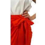 Alya | Falda con nudo naranja