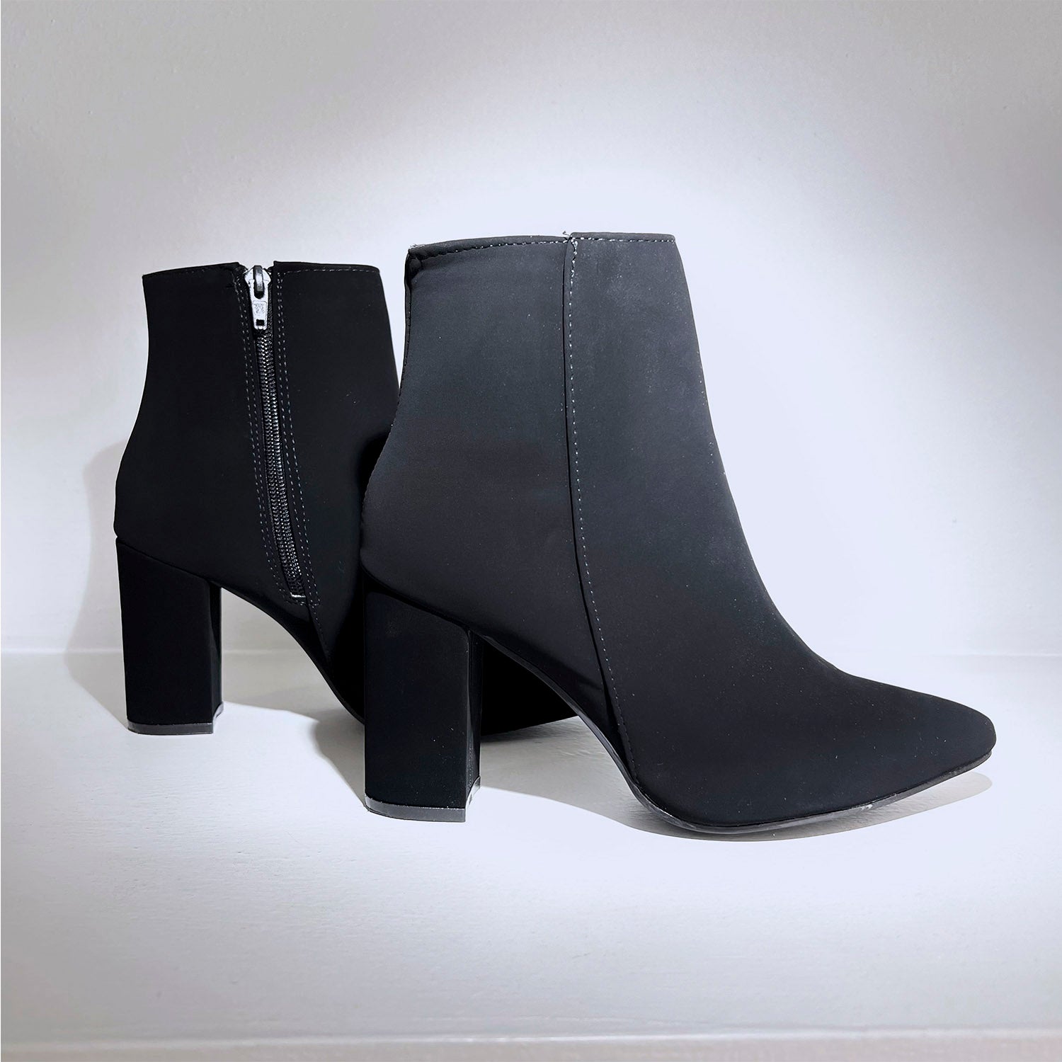 Botas negras fashion gamuza