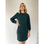 Vestido corto verde con mangas